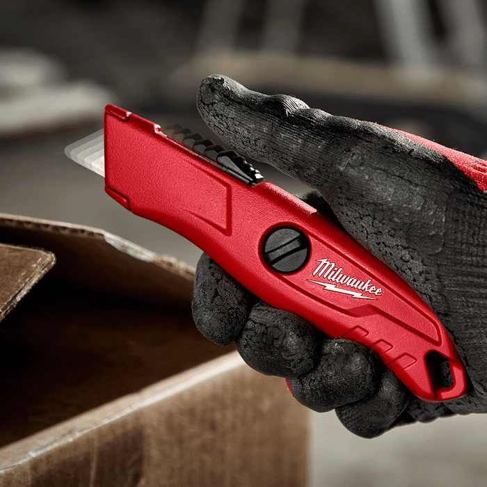 Self-Retracting Knife